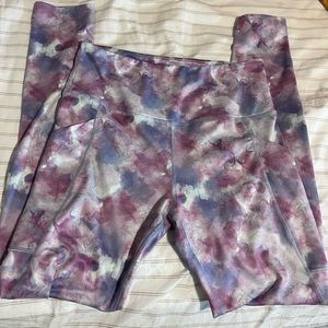 Multicolored leggings with pockets